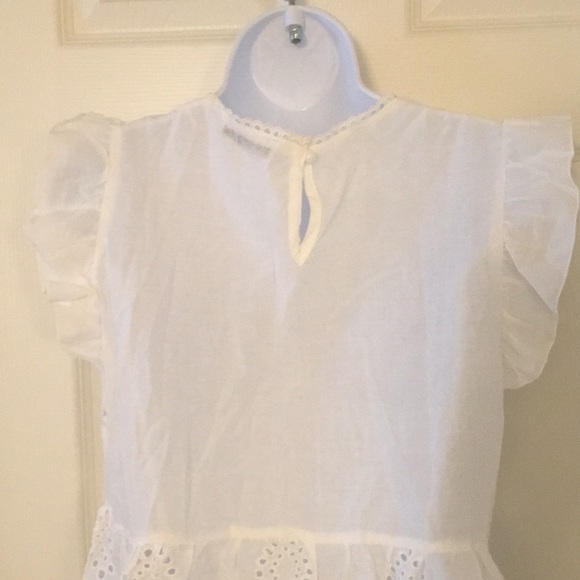 Adorable Flutter Sleeve Eyelet Peplum - Picture 9 of 9